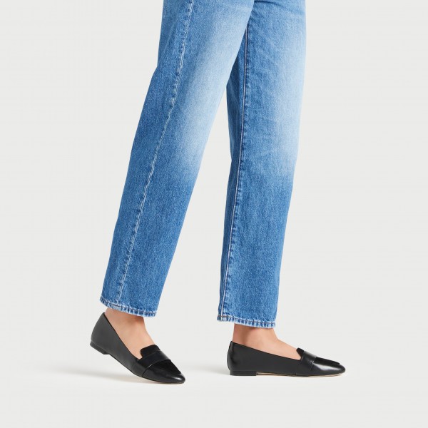 The Blackbird - Licorice Leather The Blackbird - Licorice Leather