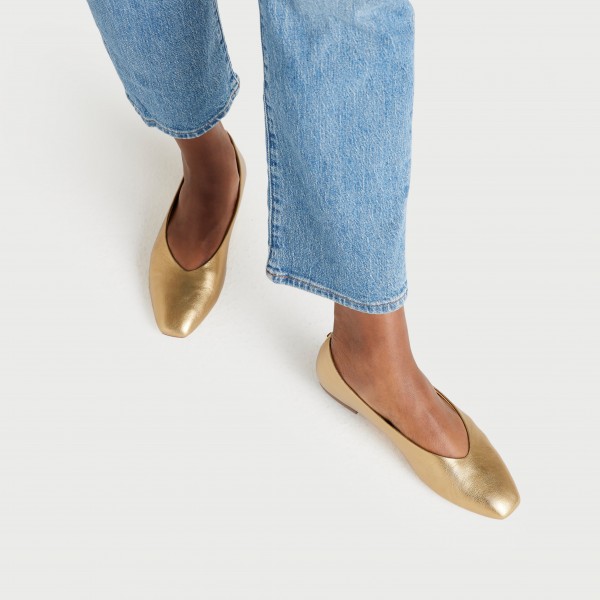 The Crane - Antique Gold Leather The Crane - Antique Gold Leather