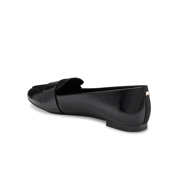 The Blackbird - Licorice Leather The Blackbird - Licorice Leather