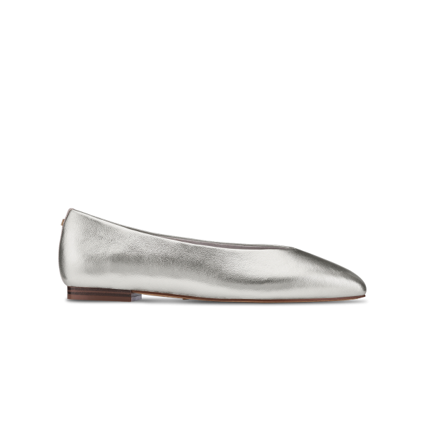 The Crane - Silver Leather The Crane - Silver Leather