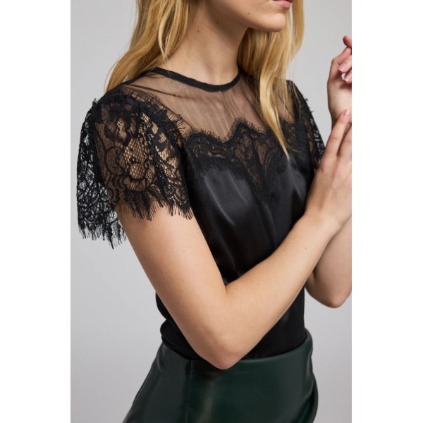 Farren Lace Combo Top Farren Lace Combo Top
