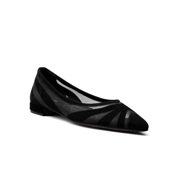 The Goldfinch 15 - Black Velvet Mesh The Goldfinch 15 - Black Velvet Mesh