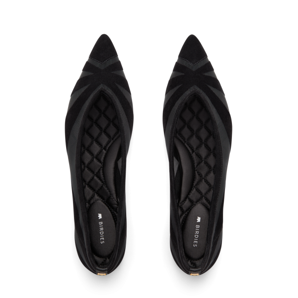 The Goldfinch 15 - Black Velvet Mesh The Goldfinch 15 - Black Velvet Mesh