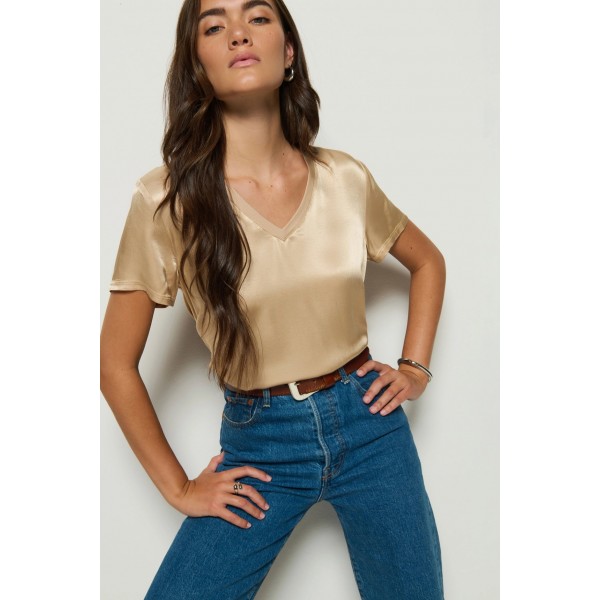 June V Neck Top June V Neck Top