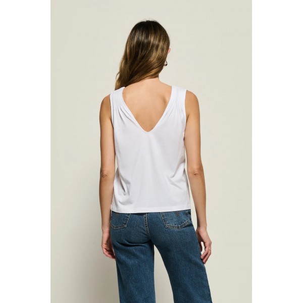 Vikki V neck Tank Vikki V neck Tank