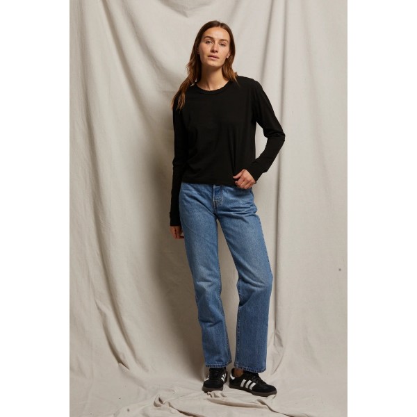 Axel Long Sleeve Crew Tee Axel Long Sleeve Crew Tee