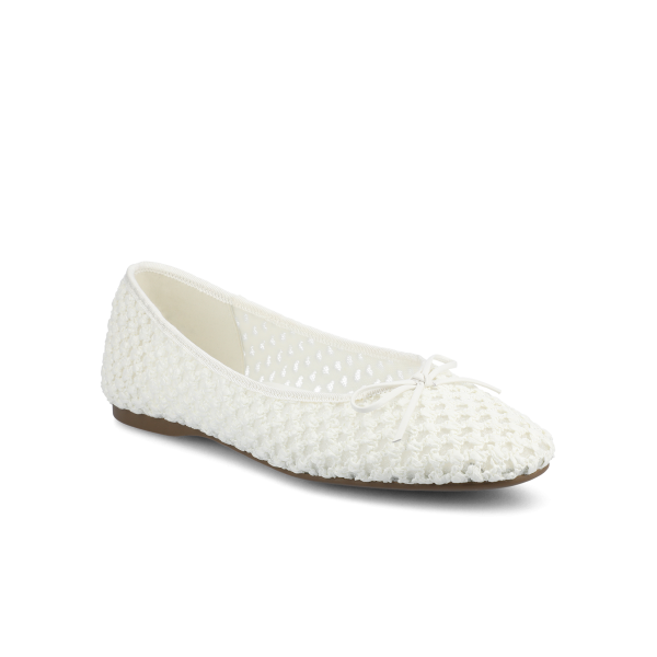 The Songbird - White Openweave The Songbird - White Openweave