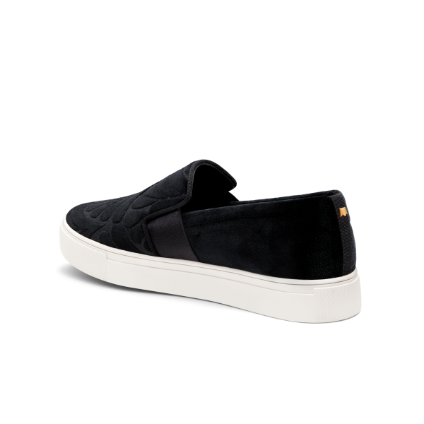 The Swift - Black Velvet Embroidery The Swift - Black Velvet Embroidery